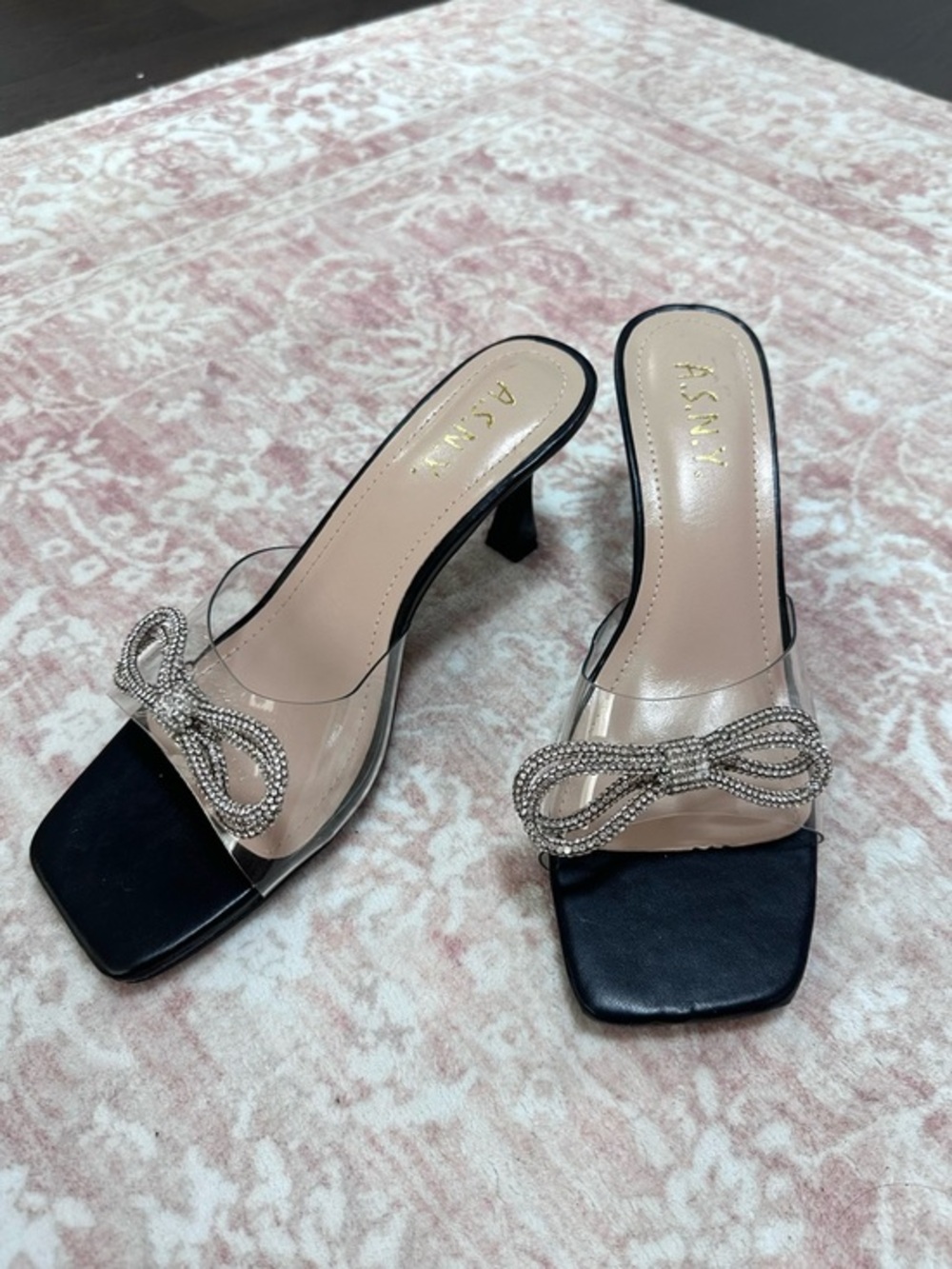 NEW 🖤 Y2K Crystal Bow Clear Strap Slip On Heels